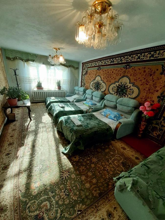 Guesthouse Kishimzhan Talas Esterno foto